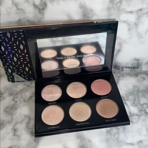 LNIB Pur Quick Pro Highlight Palette 6 Shades